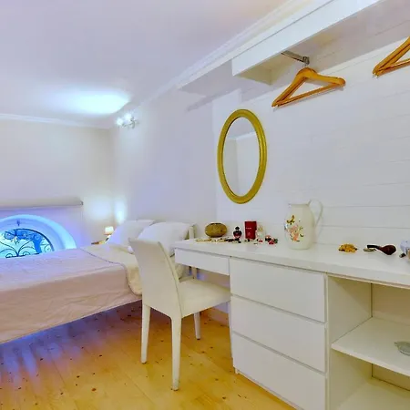 Sirocco Corfu Old Town Apartman